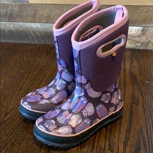 Bogs - purple with owl design